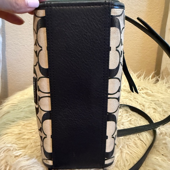 Coach Black/Cream Satchel with Signature Monogram, Rare, Bleeker collection Y2K - Picture 9 of 9